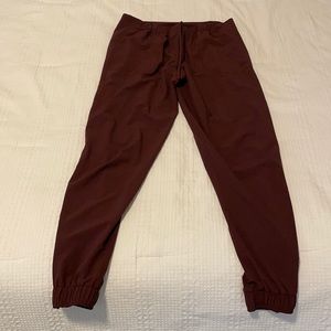 Albion Fit Burgundy Jetsetters